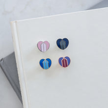 Load image into Gallery viewer, Army Hearts MOTS Limited Enamel Pin