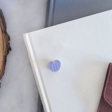 Load image into Gallery viewer, Army Hearts Enamel Pin
