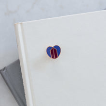 Load image into Gallery viewer, Army Hearts MOTS Limited Enamel Pin